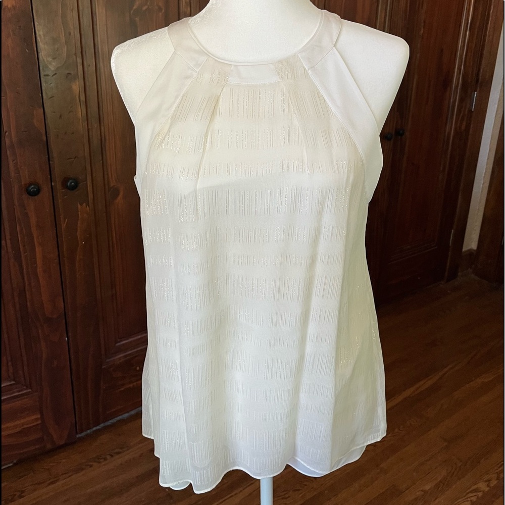 White House Black Market White Silk Tunic with Metallic Threading Size 8